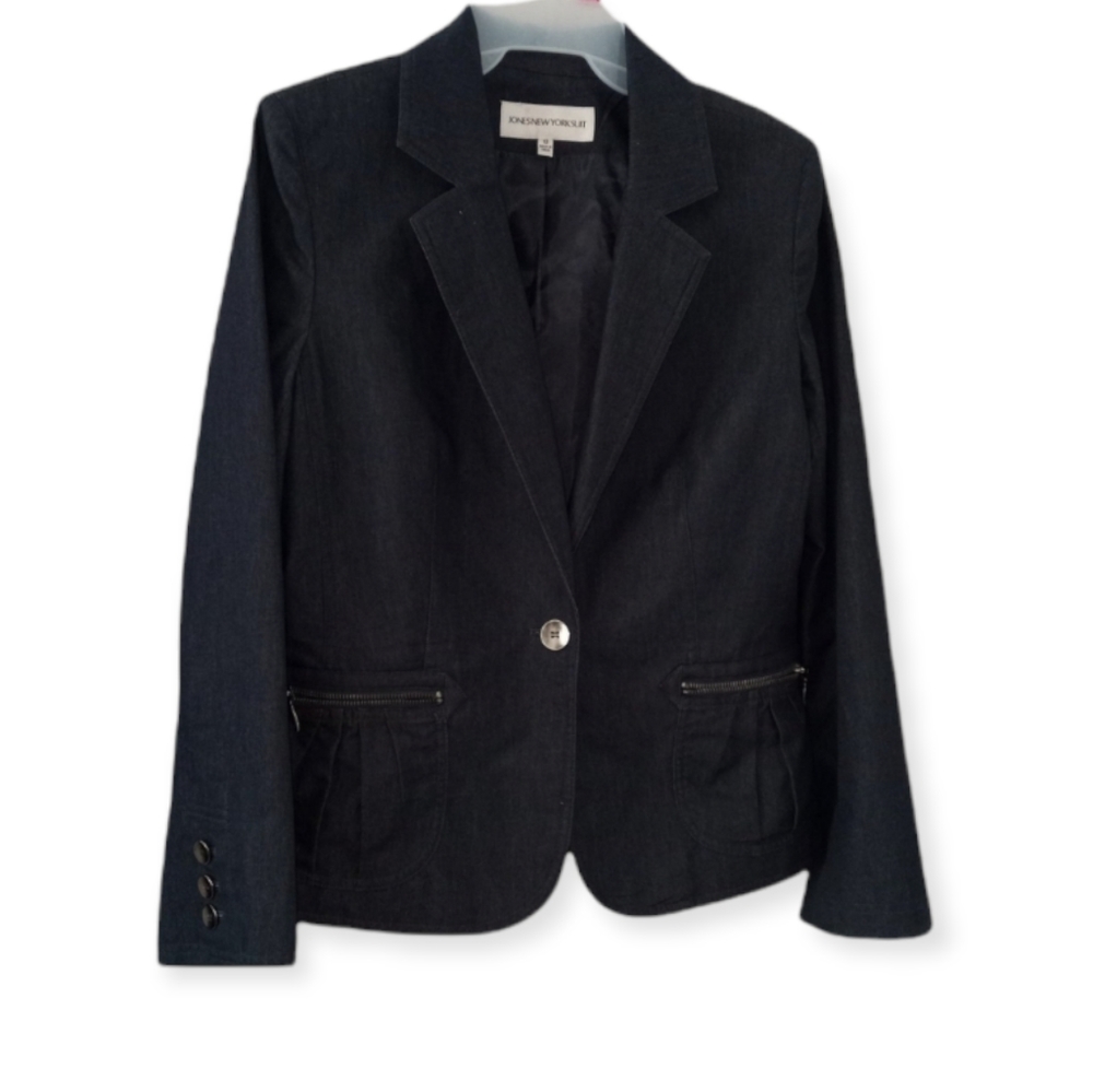 Jones New York Navy Blue Blazer size 12 with silver buttons